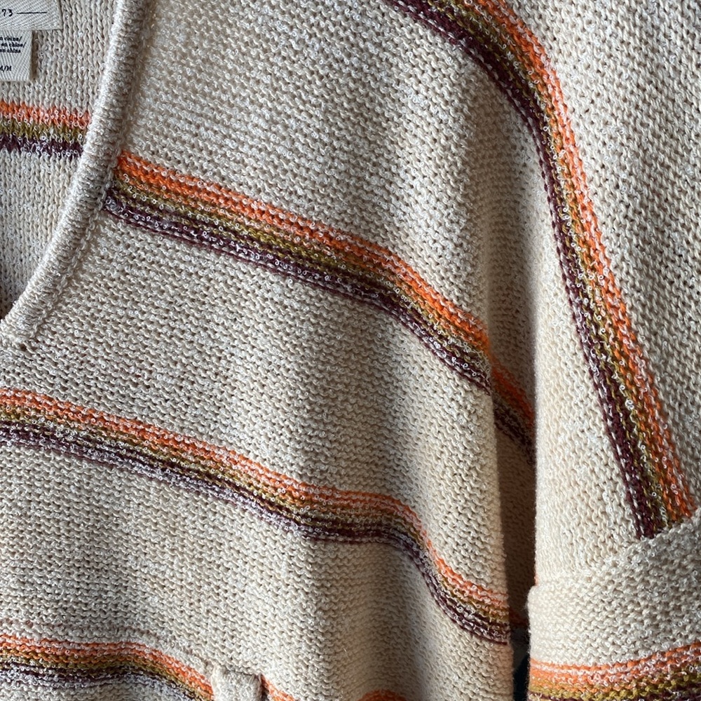 Billabong pullover hoodie - Picture 2 of 4